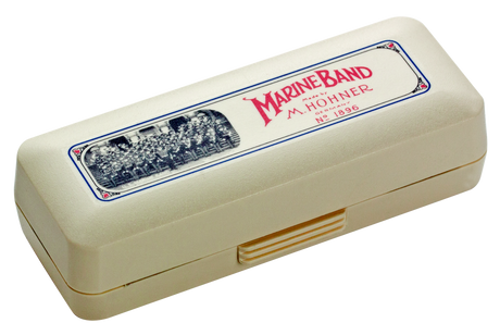 Sure! Please provide the original alt text description you want me to rewrite.