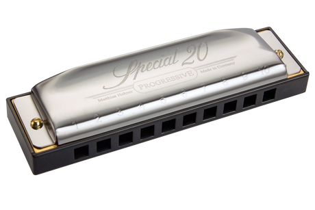 Sure! Please provide the original alt text description you want me to rewrite.