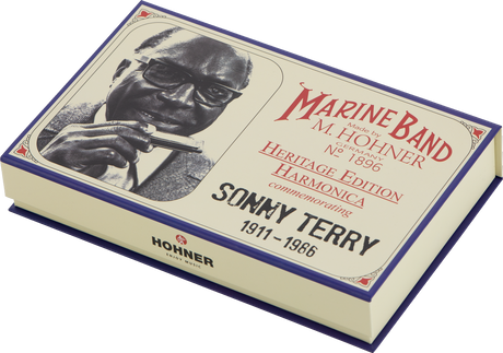 Sure! Please provide the original alt text description you want me to rewrite.