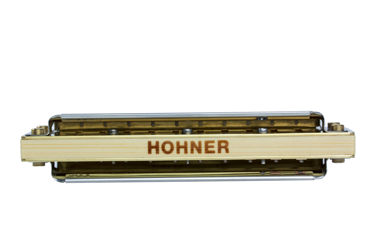 Sure! Please provide the original alt text description you want me to rewrite.