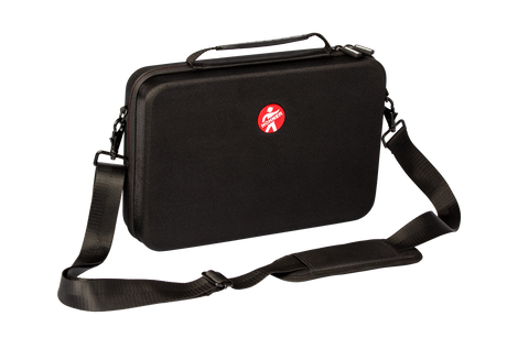 Sure! Please provide the original alt text description you want me to rewrite.