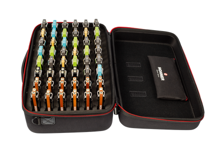 Sure! Please provide the original alt text description you want me to rewrite.